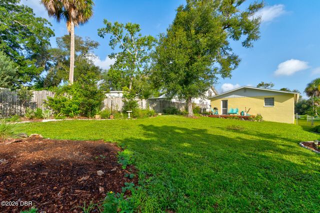 54 Rosewood Avenue, Ormond Beach, FL 32174