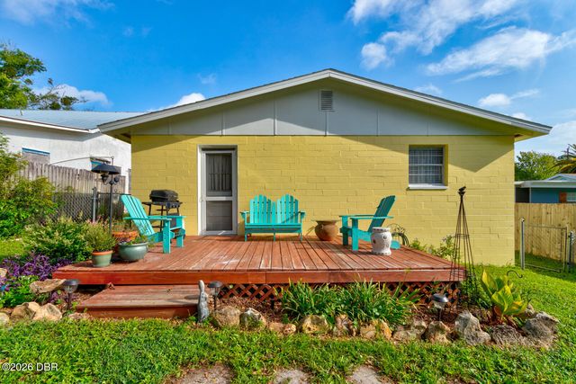 54 Rosewood Avenue, Ormond Beach, FL 32174