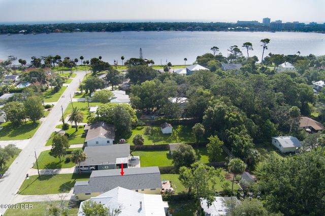 54 Rosewood Avenue, Ormond Beach, FL 32174