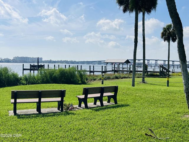 54 Rosewood Avenue, Ormond Beach, FL 32174