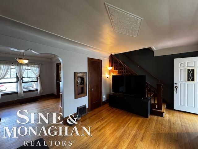 35230 Chestnut Street, Wayne, MI 48184
