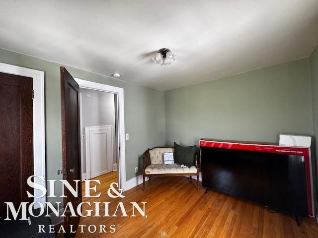 35230 Chestnut Street, Wayne, MI 48184