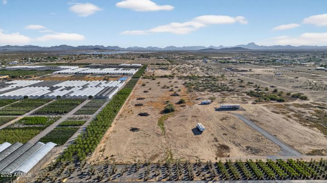 335xx S 335th Avenue 1, Tonopah, AZ 85354