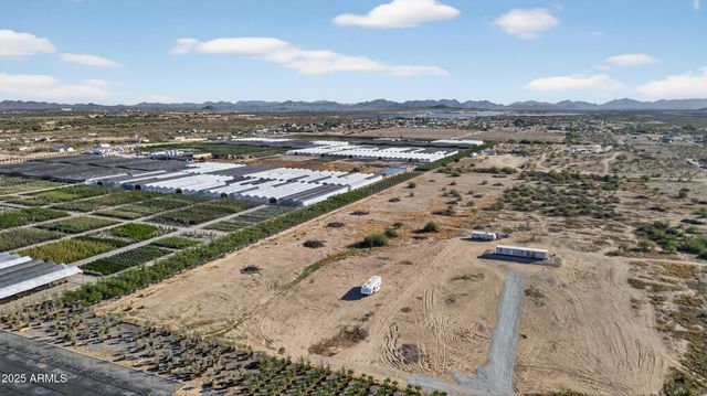 335xx S 335th Avenue 1, Tonopah, AZ 85354