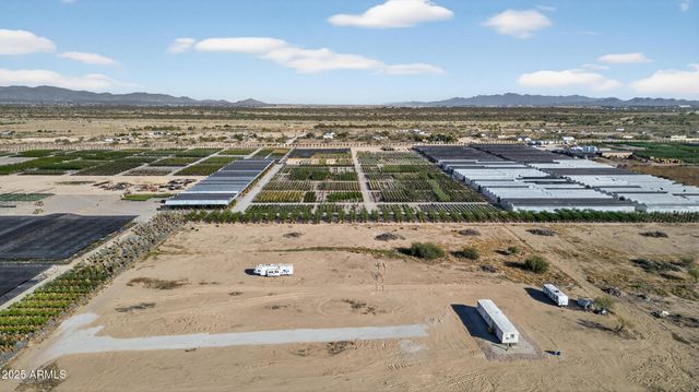 335xx S 335th Avenue 1, Tonopah, AZ 85354
