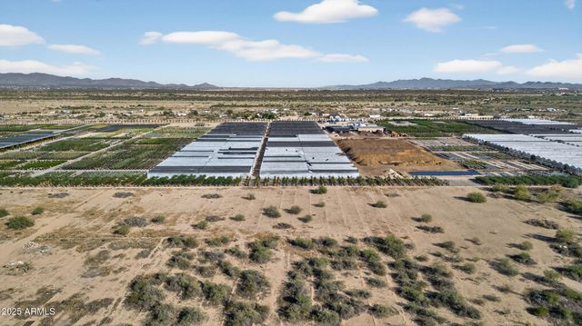 335xx S 335th Avenue 1, Tonopah, AZ 85354