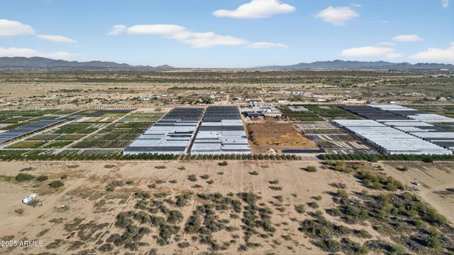 335xx S 335th Avenue 1, Tonopah, AZ 85354