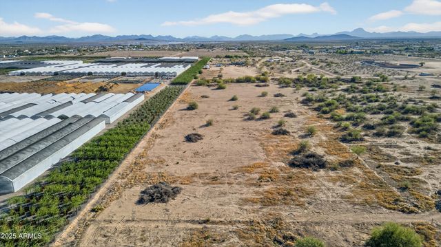 335xx S 335th Avenue 1, Tonopah, AZ 85354