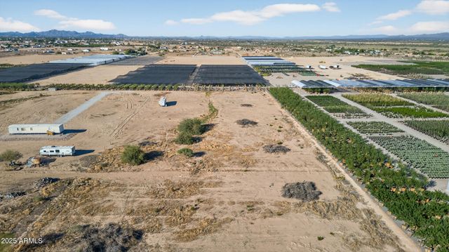 335xx S 335th Avenue 1, Tonopah, AZ 85354