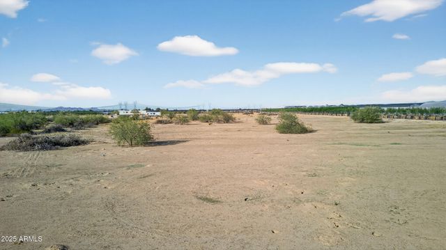 335xx S 335th Avenue 1, Tonopah, AZ 85354