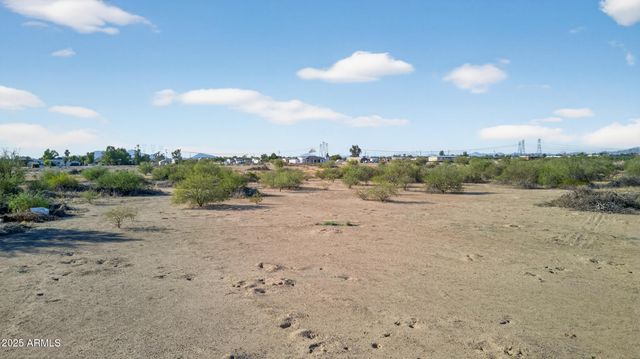 335xx S 335th Avenue 1, Tonopah, AZ 85354