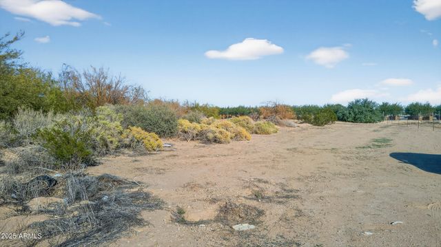 335xx S 335th Avenue 1, Tonopah, AZ 85354