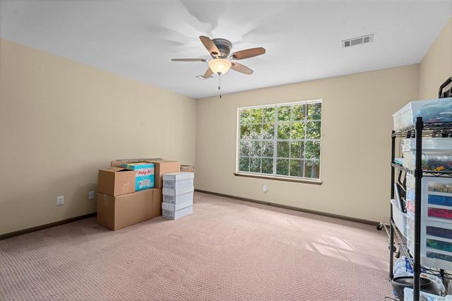 117 Treescape Circle, The Woodlands, TX 77381