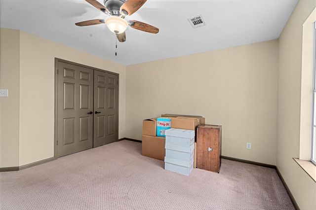 117 Treescape Circle, The Woodlands, TX 77381