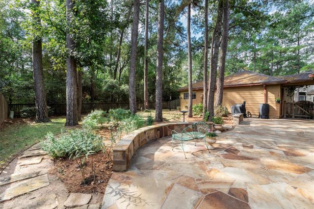 117 Treescape Circle, The Woodlands, TX 77381