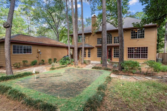 117 Treescape Circle, The Woodlands, TX 77381