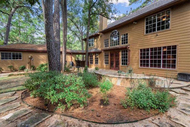 117 Treescape Circle, The Woodlands, TX 77381