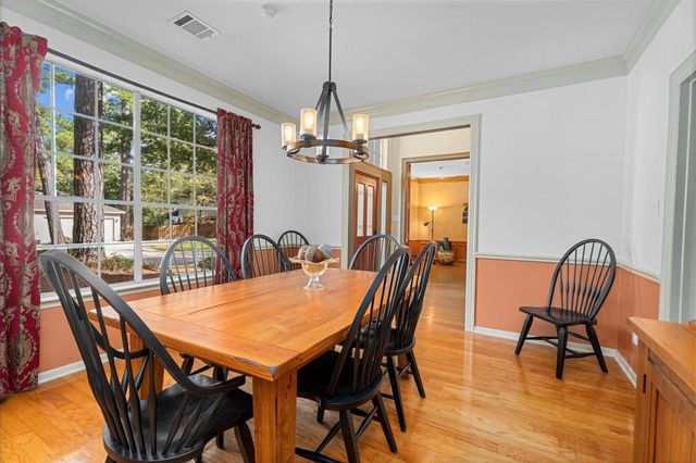 117 Treescape Circle, The Woodlands, TX 77381