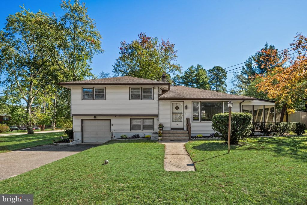 19 MANHASSET TRL, MEDFORD LAKES, NJ 08055 — photo 2