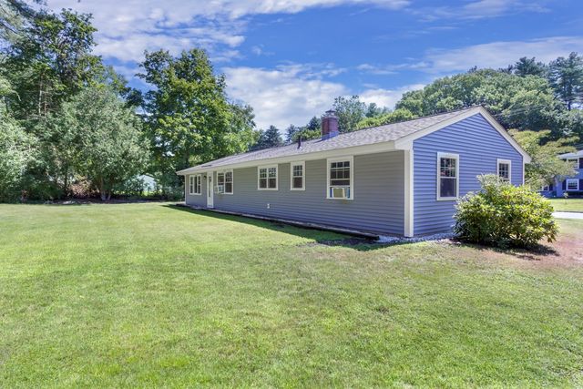 12 Terri Rd, Framingham, MA 01701