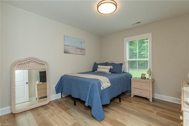 32 Ranchor Drive, Thomasville, NC 27360