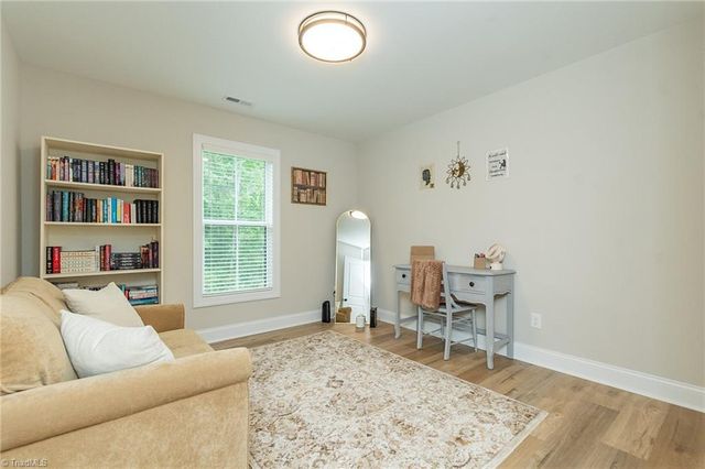 32 Ranchor Drive, Thomasville, NC 27360