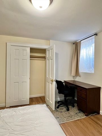 46 Central Ave B1, Newton, MA 02466