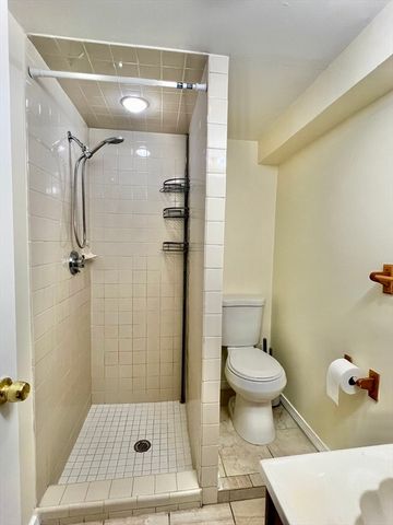 46 Central Ave B1, Newton, MA 02466