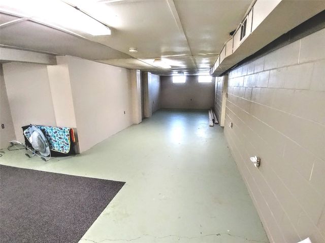 3207 E 26th Street, Des Moines, IA 50317