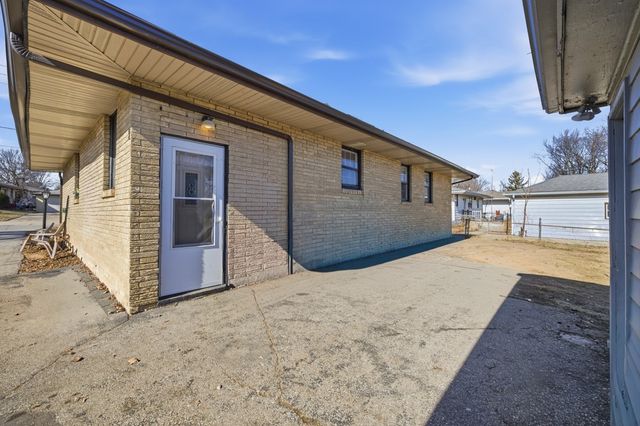 3207 E 26th Street, Des Moines, IA 50317