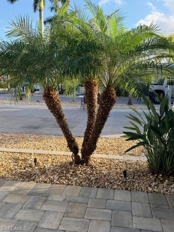 5208 Marsh Mallow TRL, Fort Myers, FL 33905