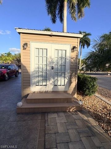 5208 Marsh Mallow TRL, Fort Myers, FL 33905