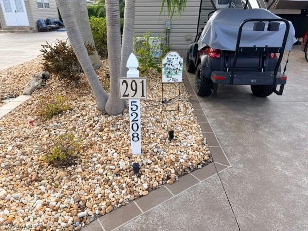 5208 Marsh Mallow TRL, Fort Myers, FL 33905