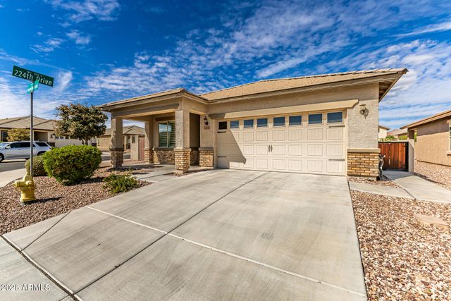 22404 W MOONLIGHT Path, Buckeye, AZ 85326