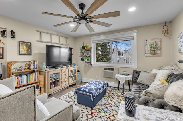 200 Merrick Road I, Amityville, NY 11701