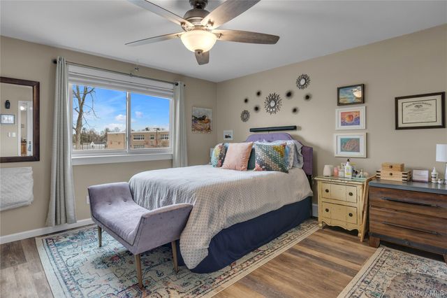 200 Merrick Road I, Amityville, NY 11701