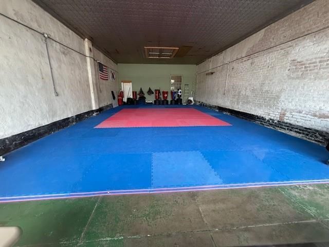 709 Main Street, East Bernard, TX 77435