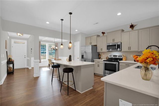 6939 Running Fox Road, Hope Mills, NC 28348