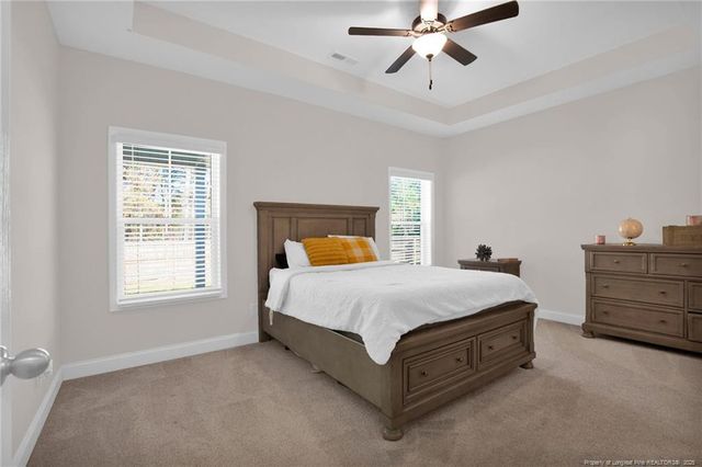 6939 Running Fox Road, Hope Mills, NC 28348