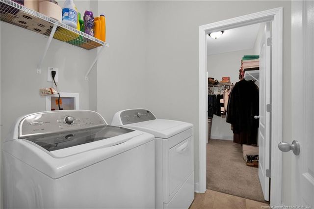 6939 Running Fox Road, Hope Mills, NC 28348