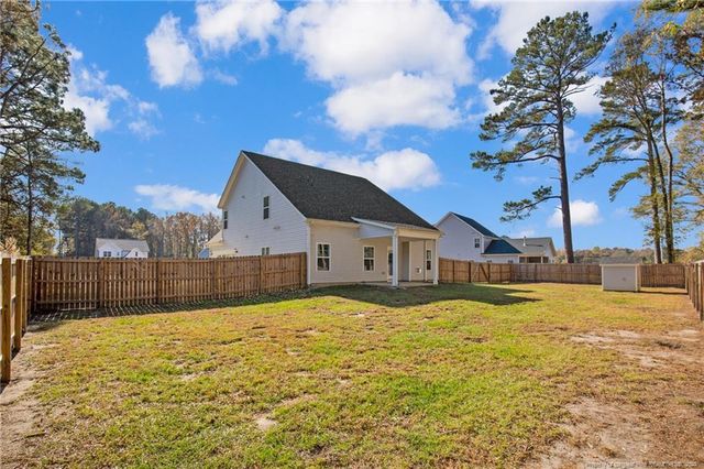 6939 Running Fox Road, Hope Mills, NC 28348