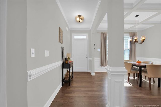 6939 Running Fox Road, Hope Mills, NC 28348