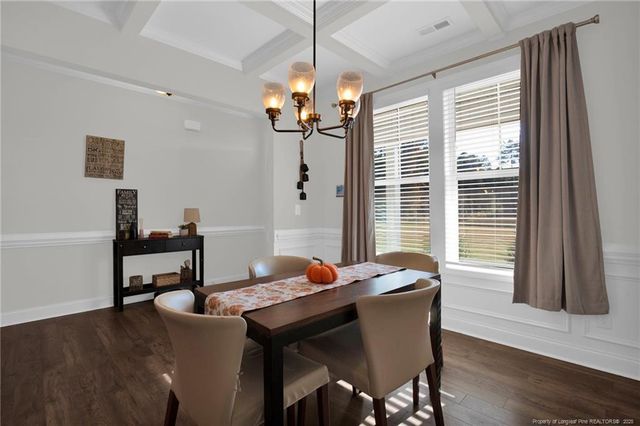 6939 Running Fox Road, Hope Mills, NC 28348