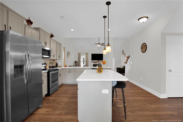 6939 Running Fox Road, Hope Mills, NC 28348