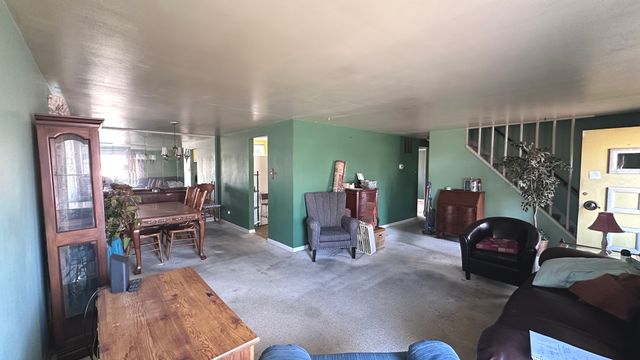 182 Frederick Drive, Chicago Heights, IL 60411