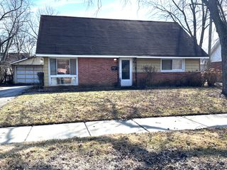 182 Frederick Drive, Chicago Heights, IL 60411
