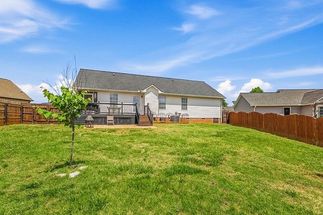 114 Harvest Ridge Dr, Inman, SC 29349