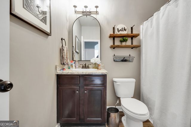 105 Hacienda Avenue 27, Locust Grove, GA 30248