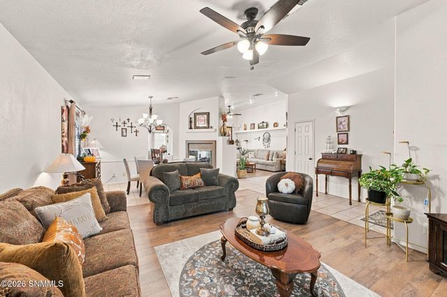 1091 Fran Drive, Las Cruces, NM 88007