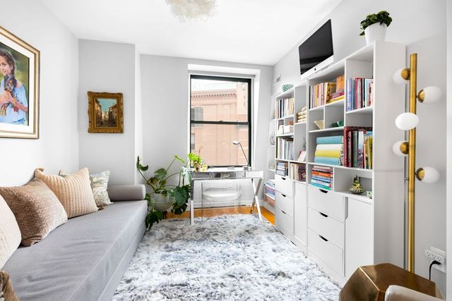 90 Broadway 5D, Boston, MA 02116